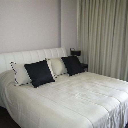 Athina Hotel Lambi  Buitenkant foto